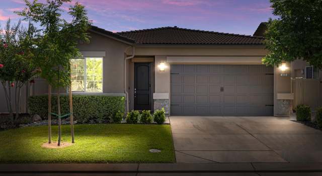 Photo of 355 Via Ziroli, Oakdale, CA 95361