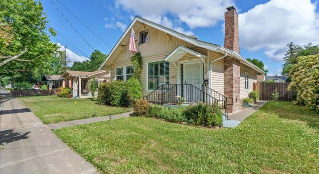 Photo of 221 Cross St, Woodland, CA 95695