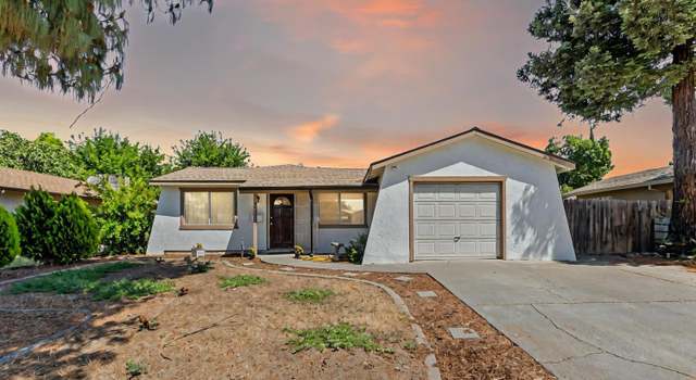Photo of 34 Dawn Dr, Woodland, CA 95695