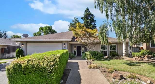 Photo of 112 Orchard Ln, Winters, CA 95694