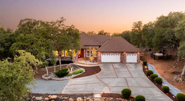 Photo of 13205 Moss Rock Dr, Auburn, CA 95602