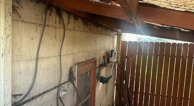 Photo of 8825 D St, Oakland, CA 94621