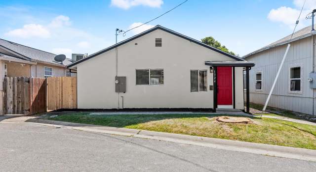 Photo of 1324 Lord St, Walnut Grove, CA 95690