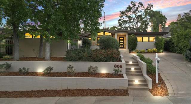 Photo of 806 Treehouse Ln, Sacramento, CA 95864