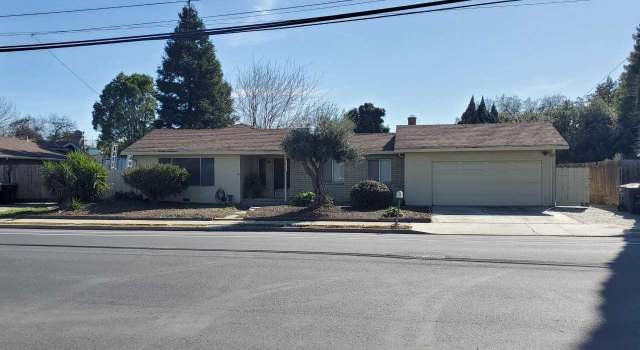 Photo of 3104 Scenic Dr, Modesto, CA 95355