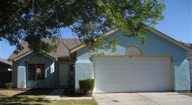 Photo of 1217 Cribari Dr, Modesto, CA 95358