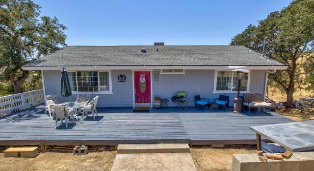 Photo of 9705 Villarreal Dr, La Grange, CA 95329