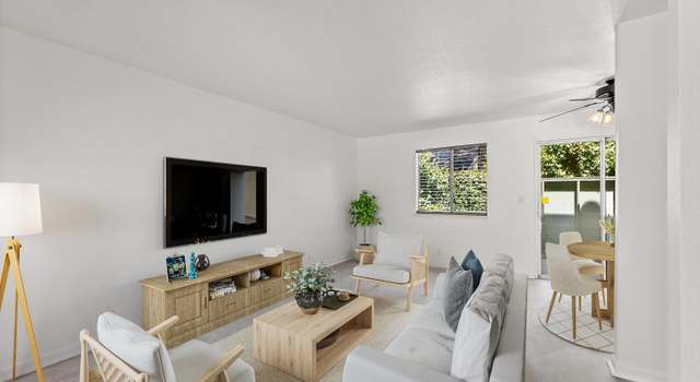 Photo of 8200 Center Pkwy #9, Sacramento, CA 95823