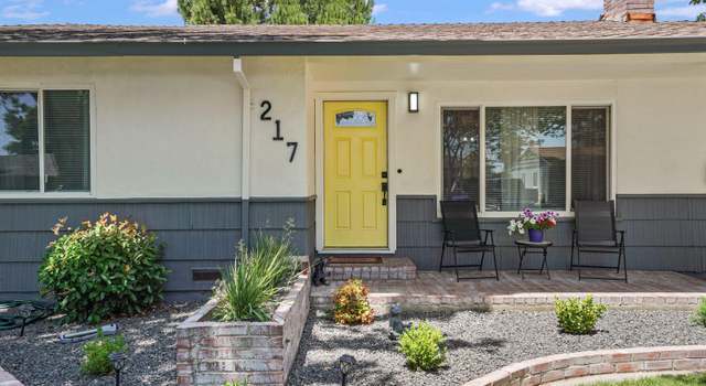 Photo of 217 E Mayfair Ave, Stockton, CA 95207