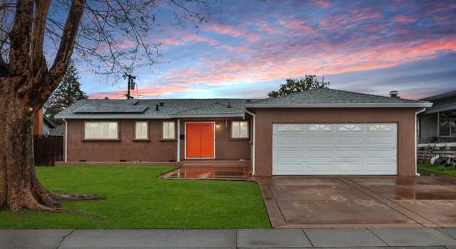 Photo of 211 E Loretta Ave, Stockton, CA 95207