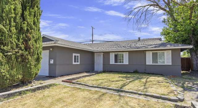 Photo of 6536 Craighurst Dr, North Highlands, CA 95660