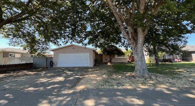 Photo of 42 Manor Ave, Gustine, CA 95322
