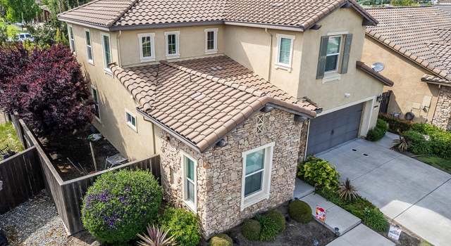 Photo of 2896 Westport Cir, Oakdale, CA 95361