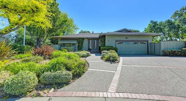 Photo of 511 Wellington Way, Vacaville, CA 95688