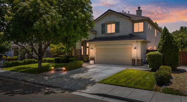Photo of 1120 Cherry Blossom Ln, Tracy, CA 95377