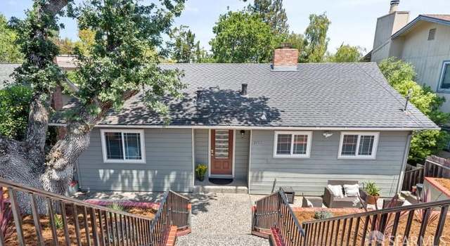 Photo of 3572 Altamont Way, Redwood City, CA 94062