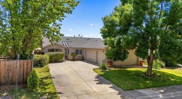 Photo of 803 Mcdevitt Dr, Wheatland, CA 95692