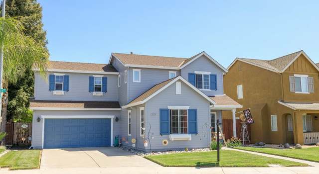 Photo of 5526 Hollyhock Way, Riverbank, CA 95367