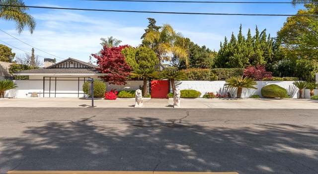 Photo of 1109 Country Club Dr, Modesto, CA 95356