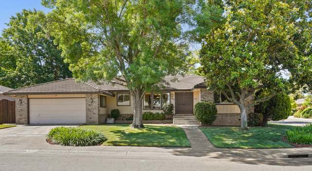 Photo of 6400 Scenic Oak Ct, Carmichael, CA 95608