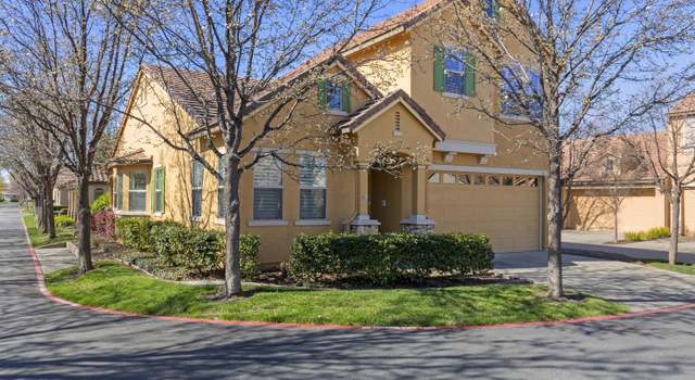 Photo of 1208 Marseille Ln, Roseville, CA 95747