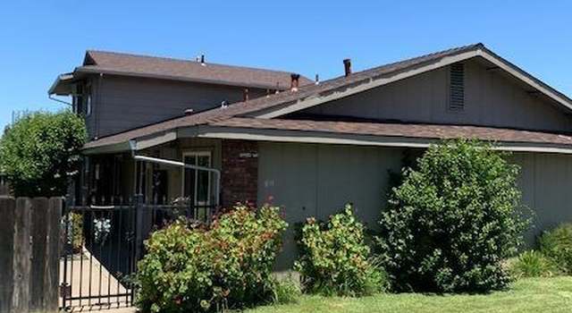 Photo of 811 W Kettleman Ln, Lodi, CA 95240