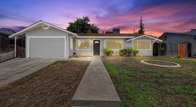 Photo of 7437 Grand Oaks Blvd, Citrus Heights, CA 95621
