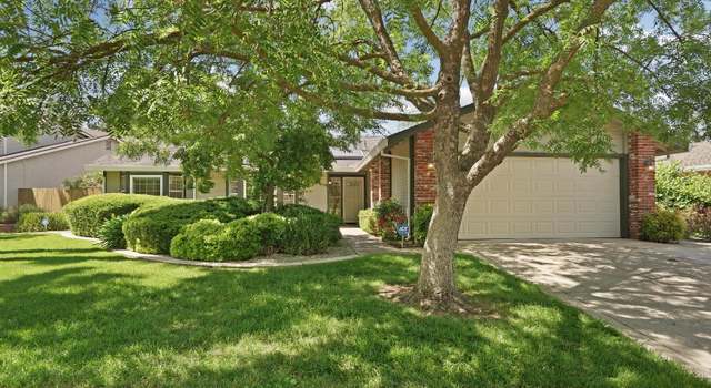Photo of 6001 Laguna Villa Way, Elk Grove, CA 95758