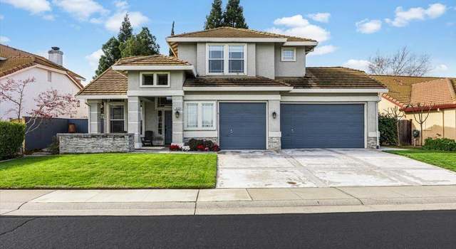 Photo of 1649 Aylesbury Way, Roseville, CA 95747