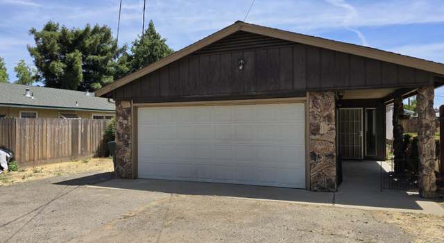 Photo of 104 W North St, Oakdale, CA 95361