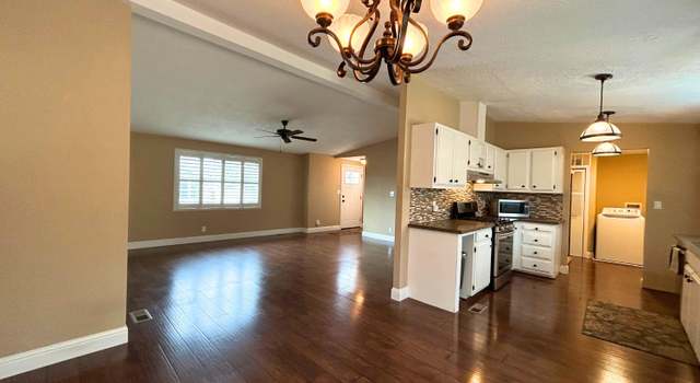 Photo of 80 Hancock Dr, Roseville, CA 95678
