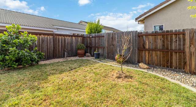 Photo of 9304 Salmon Creek Dr, Elk Grove, CA 95624