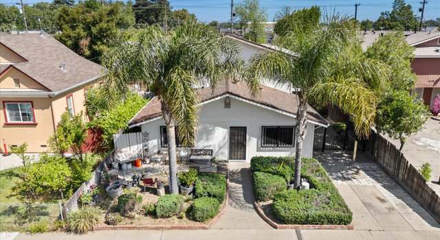 Photo of 405 E Locust St, Lodi, CA 95240