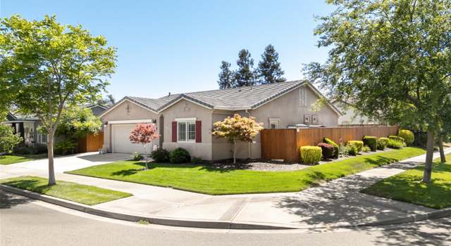 Photo of 548 Dales Pony Dr, Oakdale, CA 95361
