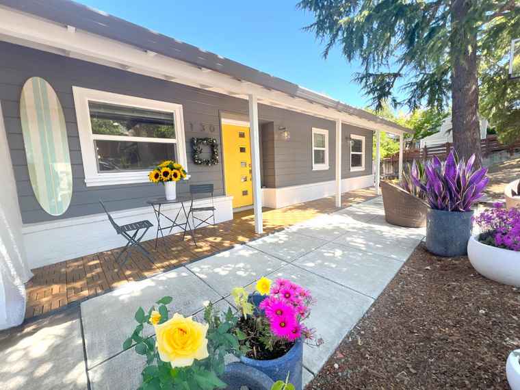 Photo of 130 Margarido Dr Walnut Creek, CA 94596