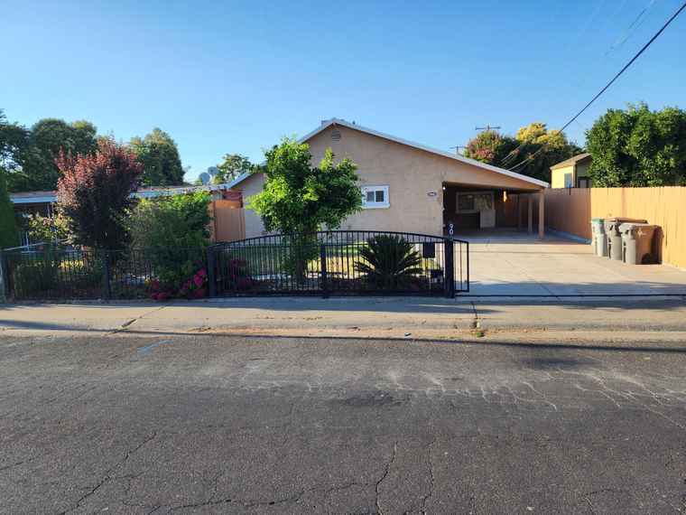 Photo of 900 Cummins Way West Sacramento, CA 95605