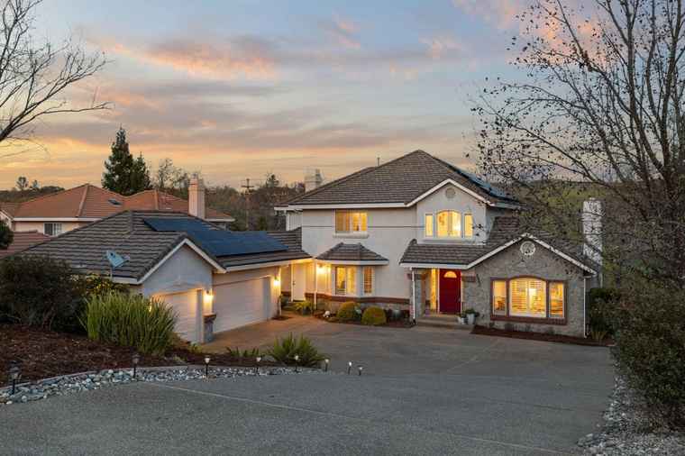 Photo of 2261 Cardiff Cir El Dorado Hills, CA 95762