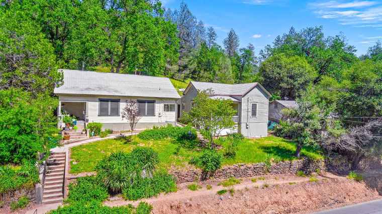 Photo of 2829 - 2833 Coloma St Placerville, CA 95667