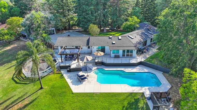 Photo of 4614 New York Ave Fair Oaks, CA 95628