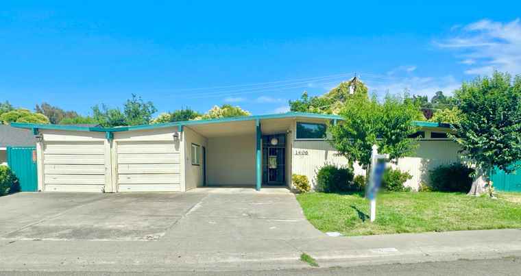 Photo of 1406 Orange Ln Davis, CA 95616