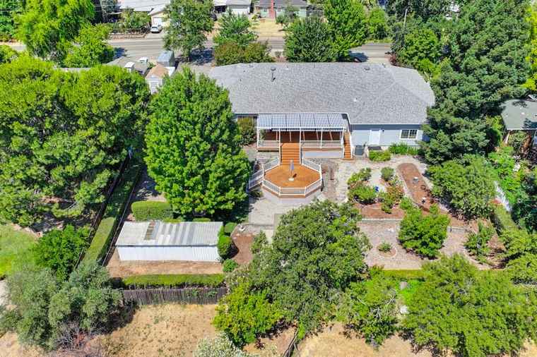 Photo of 6102 Almond Ave Orangevale, CA 95662