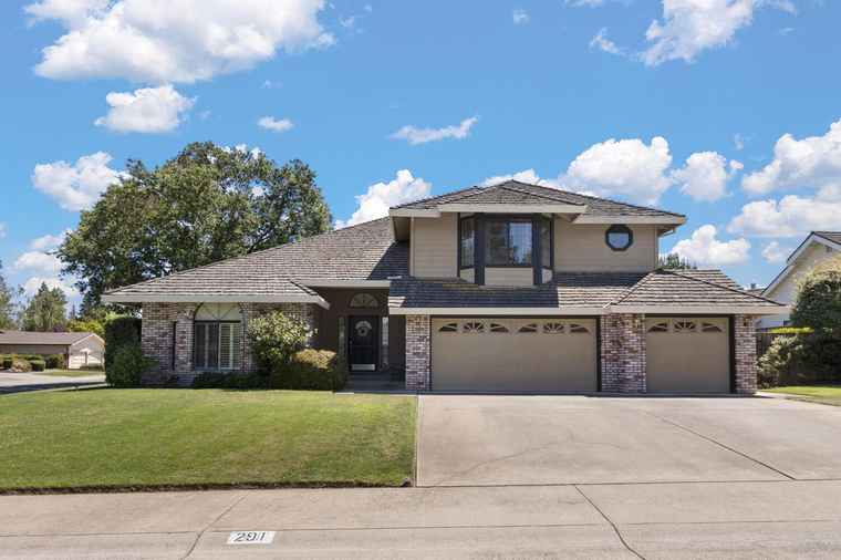 Photo of 291 Audubon Cir Sacramento, CA 95831