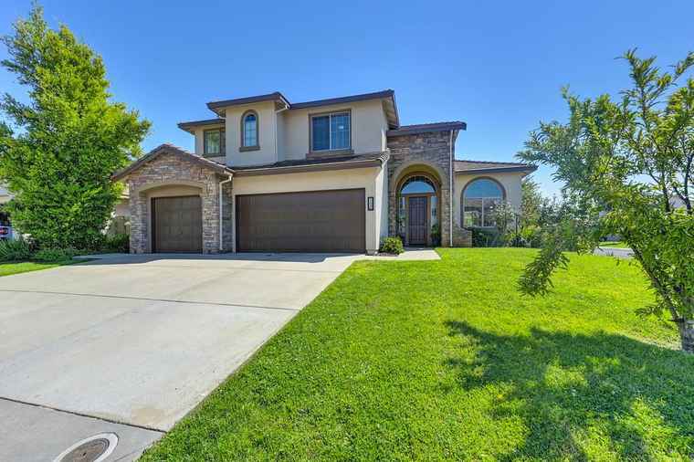 Photo of 11956 Mandolin Way Rancho Cordova, CA 95742