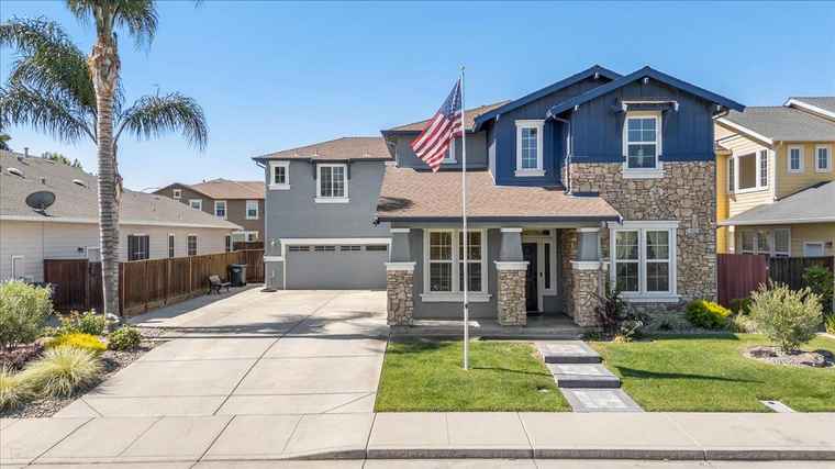 Photo of 1692 Biarritz Ct Tracy, CA 95304
