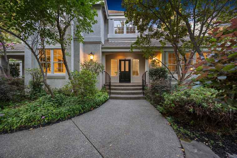 Photo of 9740 Los Lagos Cir Unit North Granite Bay, CA 95746