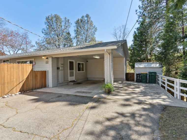 Photo of 1094 Cindy Ct Placerville, CA 95667