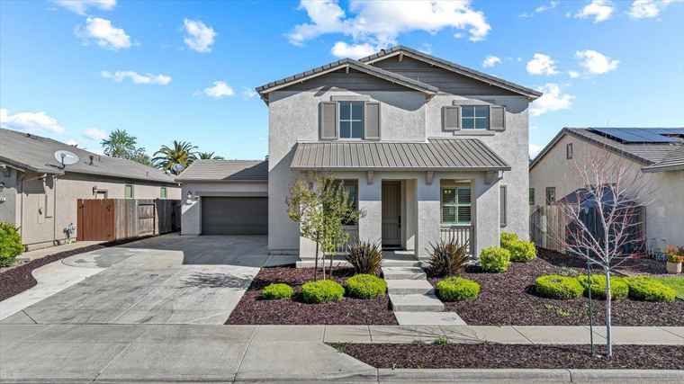 Photo of 1137 Imperial Lily Dr Patterson, CA 95363
