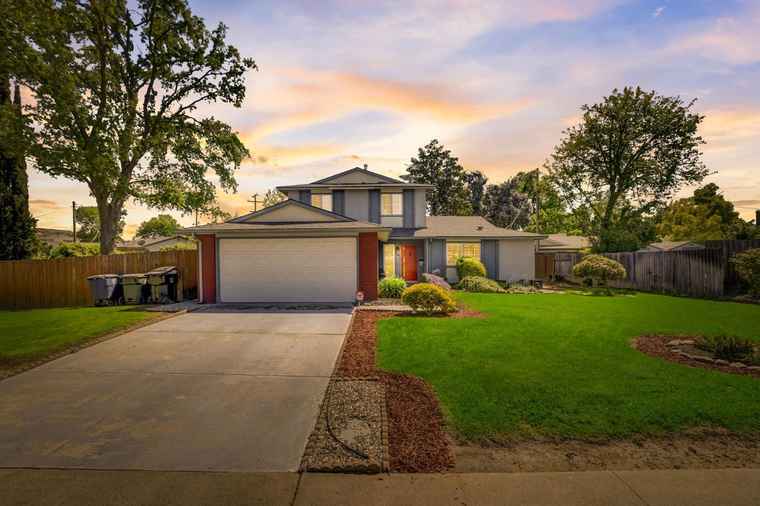 Photo of 7008 Gardenvine Ave Citrus Heights, CA 95621