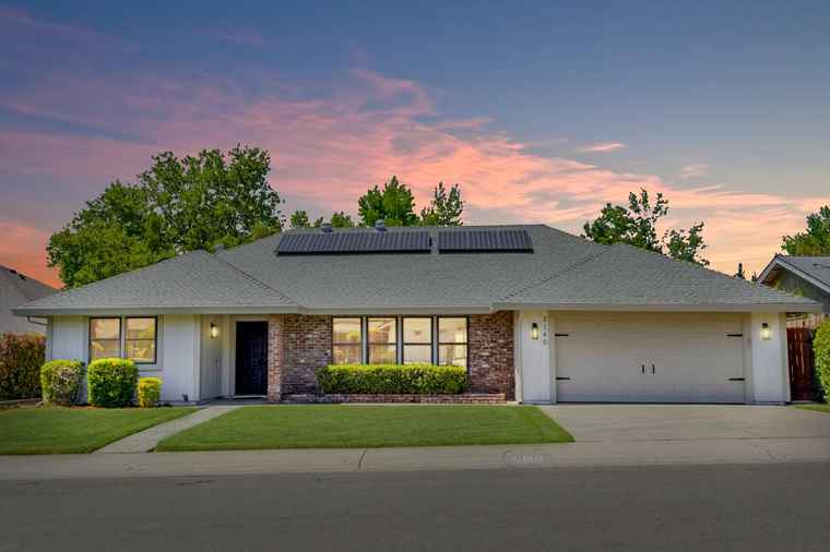 Photo of 3140 Capistrano Way Rocklin, CA 95677