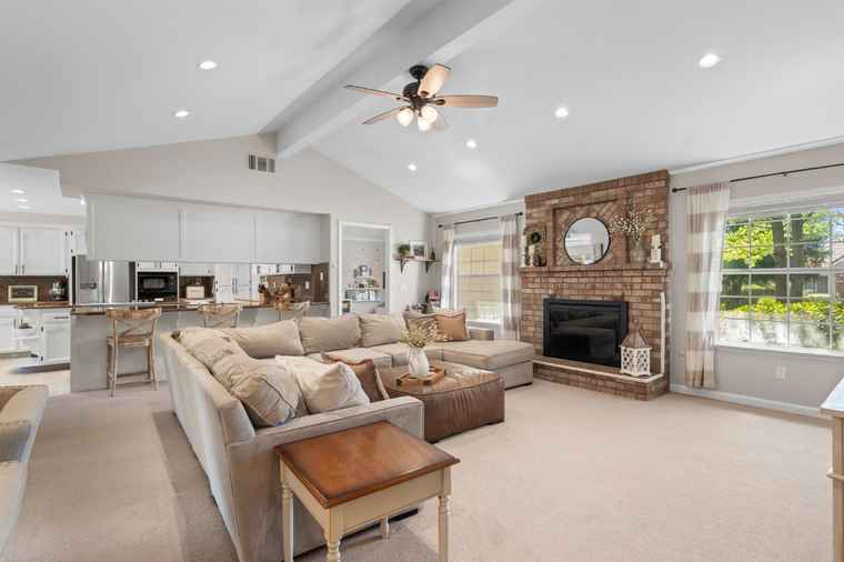 Photo of 100 Summer Shade Ct Folsom, CA 95630
